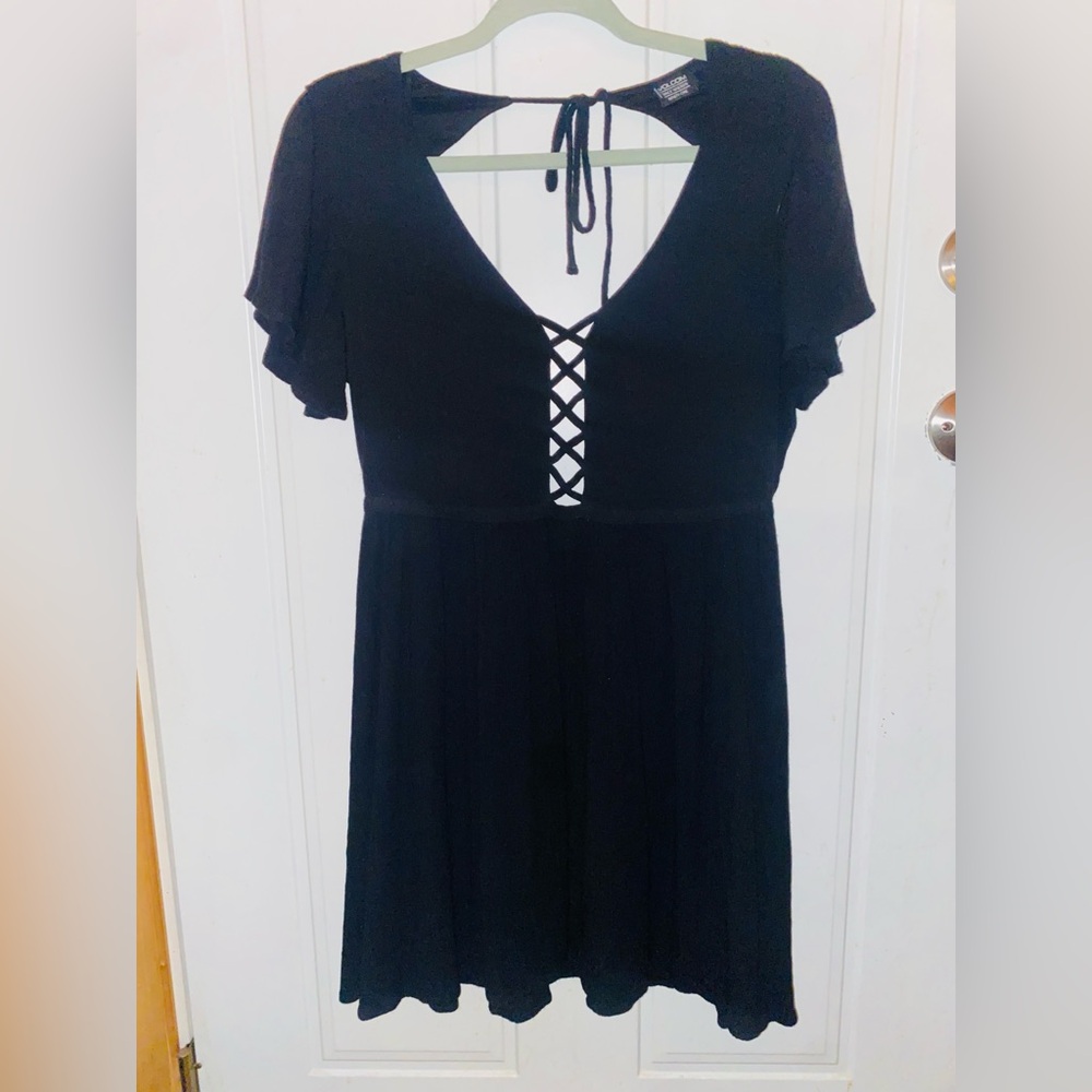 Volcom Black Ruffled Tie Front Skater Mini Dress